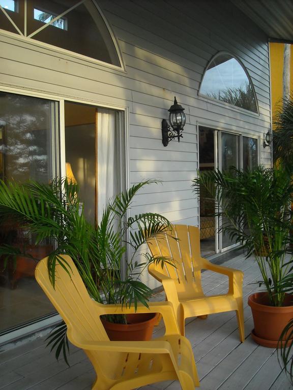 3000 Sq Ft Beach And Bay Condo St. Pete Beach Kültér fotó