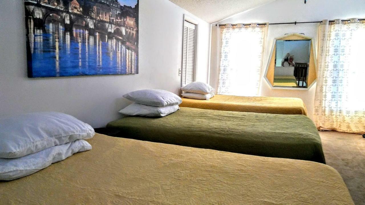 3000 Sq Ft Beach And Bay Condo St. Pete Beach Kültér fotó