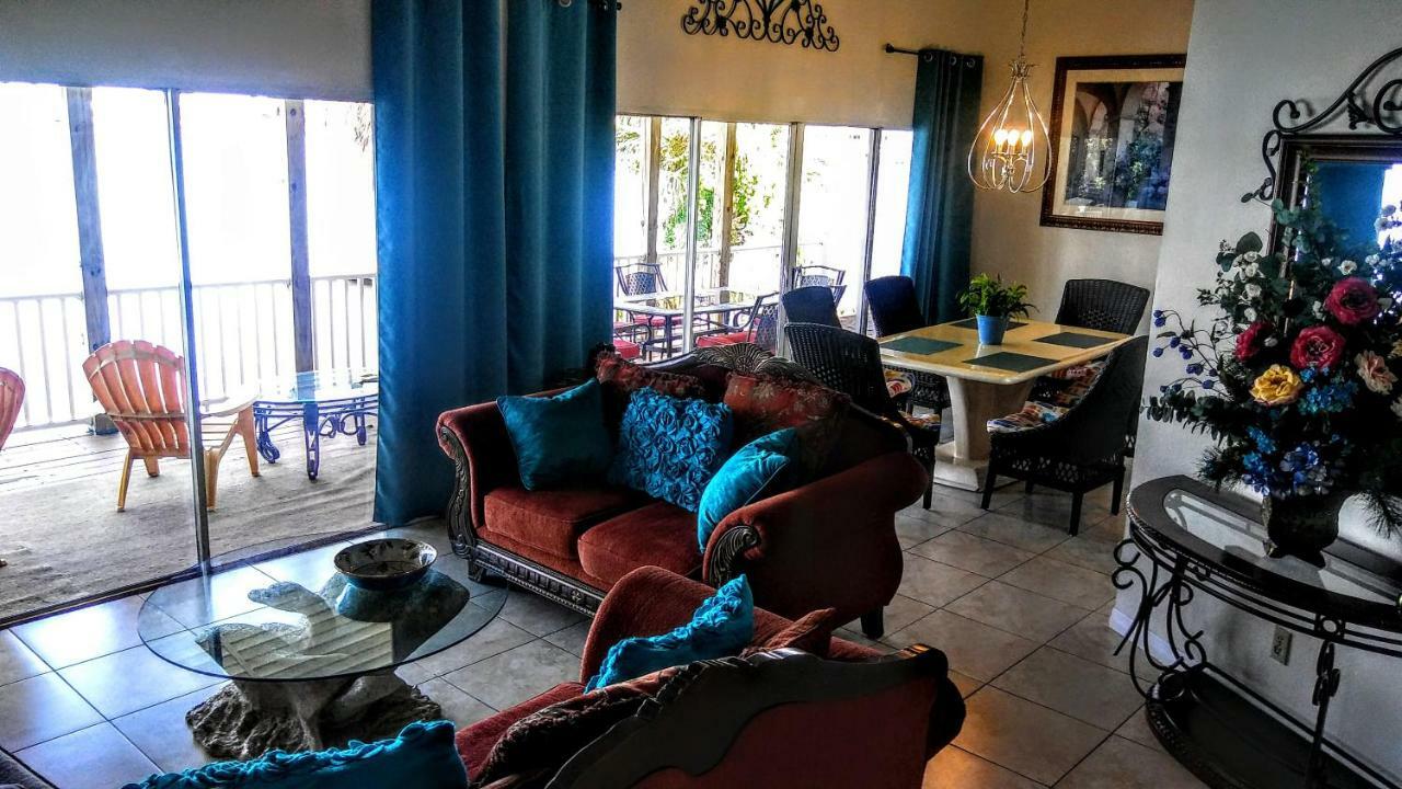 3000 Sq Ft Beach And Bay Condo St. Pete Beach Kültér fotó